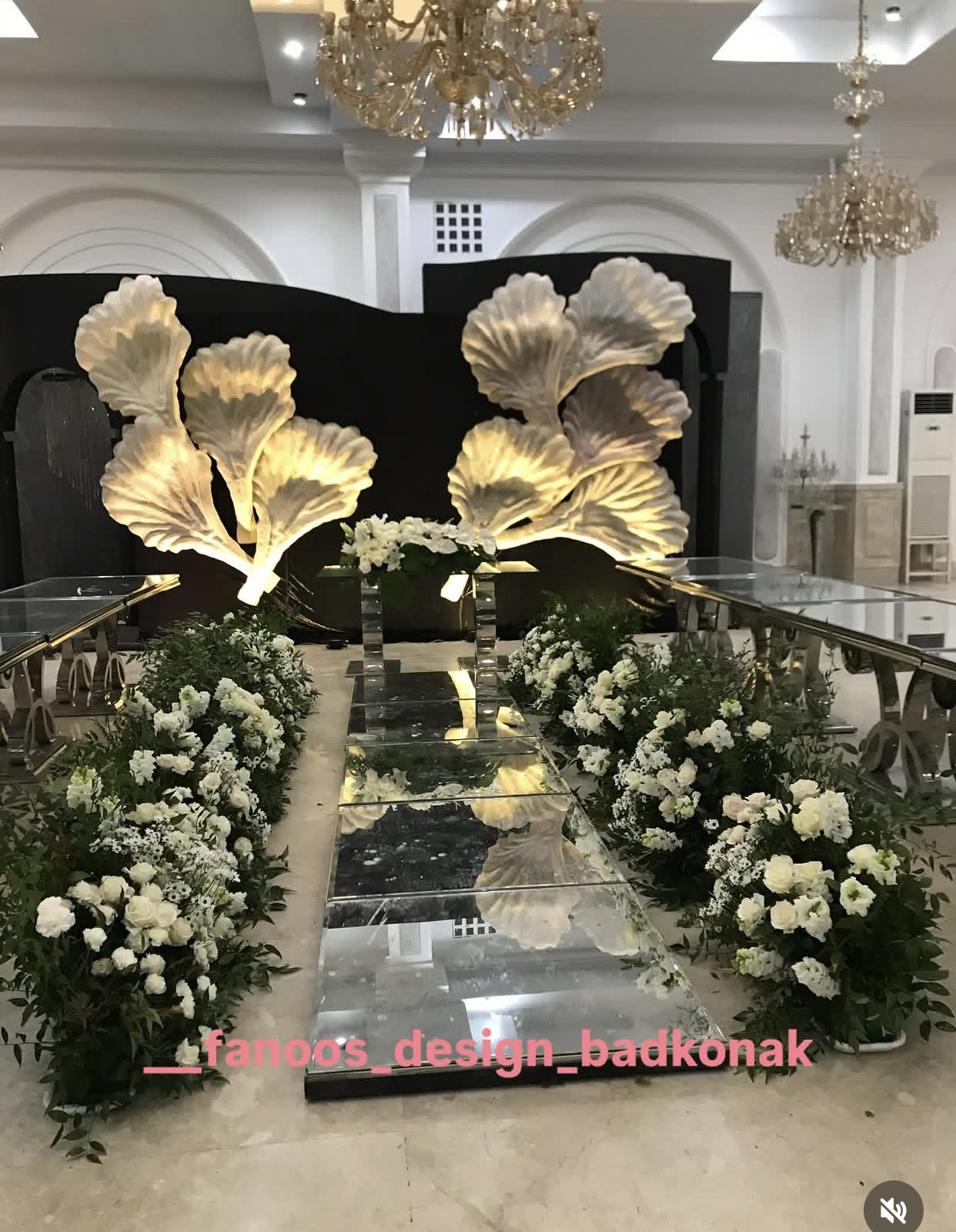 گل آرایی تخصصی تالار عروسی