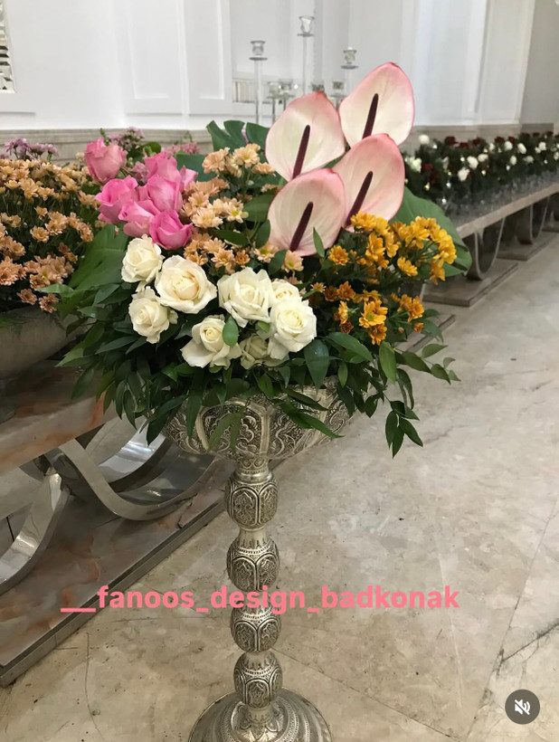 گل آرایی تخصصی تالار عروسی